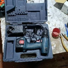 Шуруповёрт BOSCH