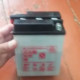 Akkumlyator motorynky