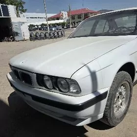 BMW E34 1992
