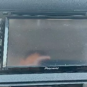 Pioneer AVH-275 BT