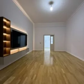 ЧЕХОВА 3-КОМН. ЭЛИТКА