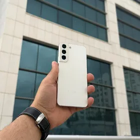 Samsung S22 🤍8/256