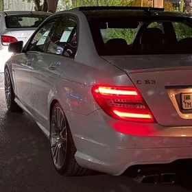 Mercedes-Benz C350 2008