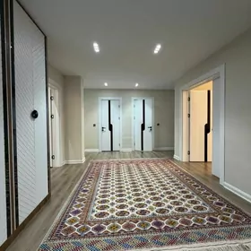 Gurtly 2 etaz 4 kom 155  m2