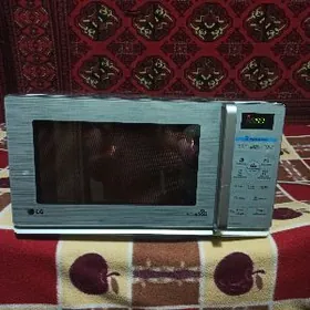 Микроволновка LG