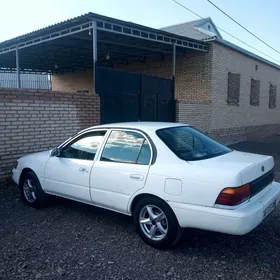 Toyota Corolla 1994