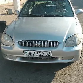 Hyundai Sonata 1999