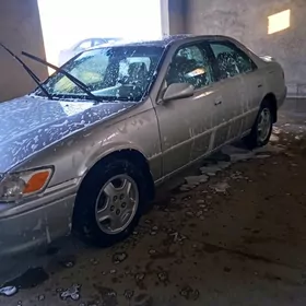 Toyota Camry 2000