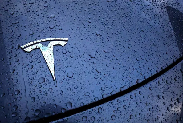Tesla разрабатывает новый компактный кроссовер стоимостью менее $30 тыс.