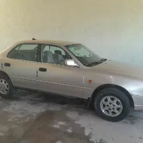 Toyota Camry 1997