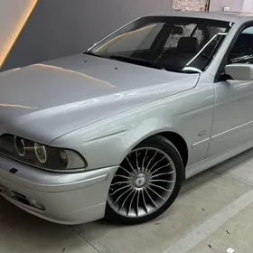 BMW E39 2001