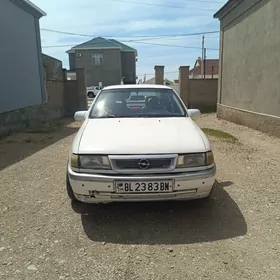 Opel Vectra 1995