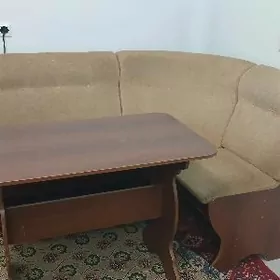 Kuhonnyý ugolok. Кухонный угол