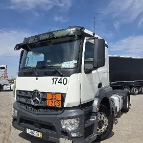 Mercedes-Benz ACTROS 3331 2021