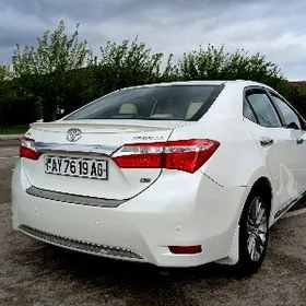 Toyota Corolla 2014