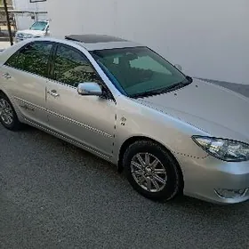 Toyota Camry 2004