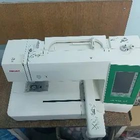 Janome 450E