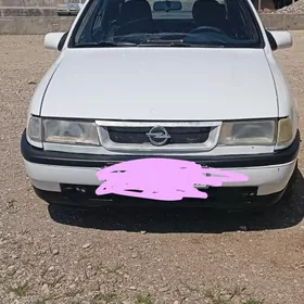 Opel Vectra 1992