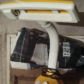 НАСТОЛЬНЫЙ  СВЕТИЛЬНИК