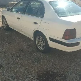 Toyota Tercel 1996