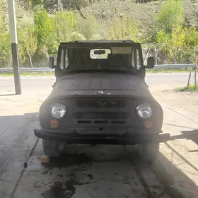 UAZ 469 1987