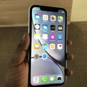 iPhone XR