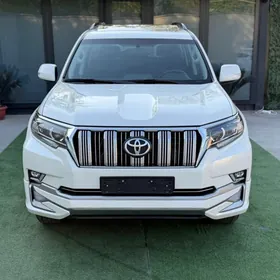 Toyota Land Cruiser Prado 2023