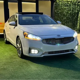 Kia Cadenza 2017