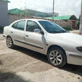 Renault Megane 2 1999