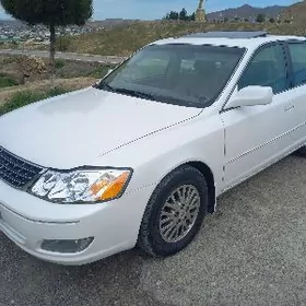 Toyota Avalon 2001