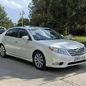 Toyota Avalon 2011