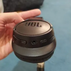 jbl Bluetooth naushnik