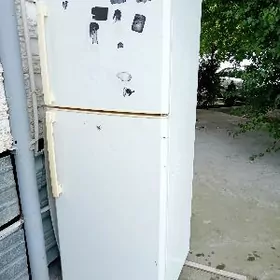 Holodilnik Samsungхолодильник