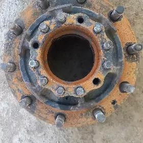 kamaz ýewra ustipisa