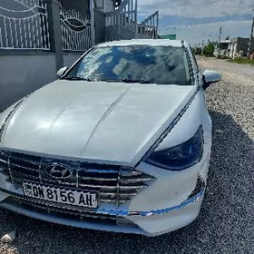 Hyundai Sonata 2020