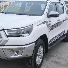 Toyota Hilux 2022