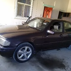 Mercedes-Benz 230E 1994