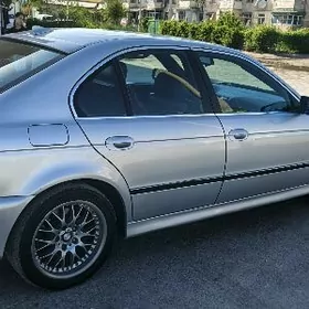 BMW 530 2001