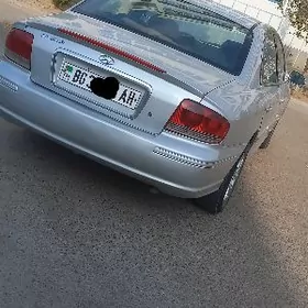 Hyundai Sonata 2005