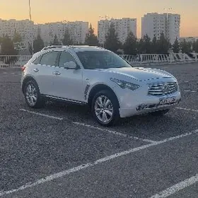 Infiniti FX35 2012