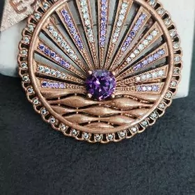 брошь.broşka kumuş