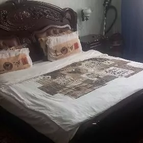 продаётся спальный гарнитур