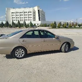 Toyota Camry 2003