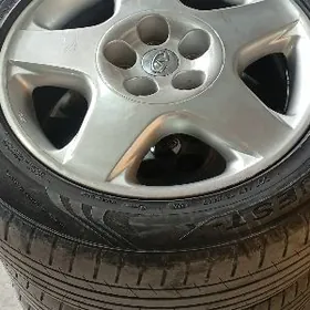 Infininti Disga Teker 17 lik