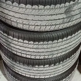 215/55/17/ YOKOHAMA ÝYLY23