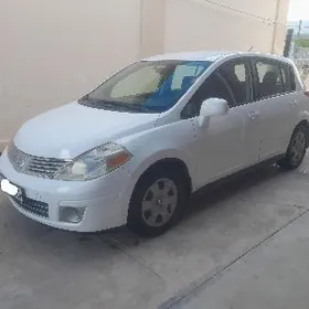Nissan Versa 2010