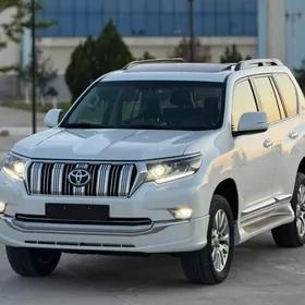 Toyota Land Cruiser Prado 2022