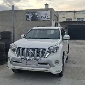 Toyota Land Cruiser Prado 2013