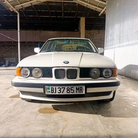 BMW 520 1990