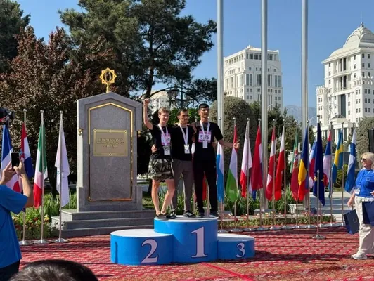 Более 650 человек приняли участие в забеге «Крылья дружбы» в честь Дня Европы - img 2